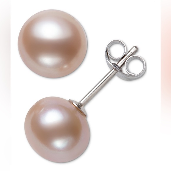 Jewelry - Freshwater Pearl Earrings NWT